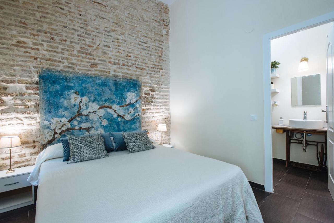 Cozy Apartment In House-Palace With Private Patio Sevilla Eksteriør billede