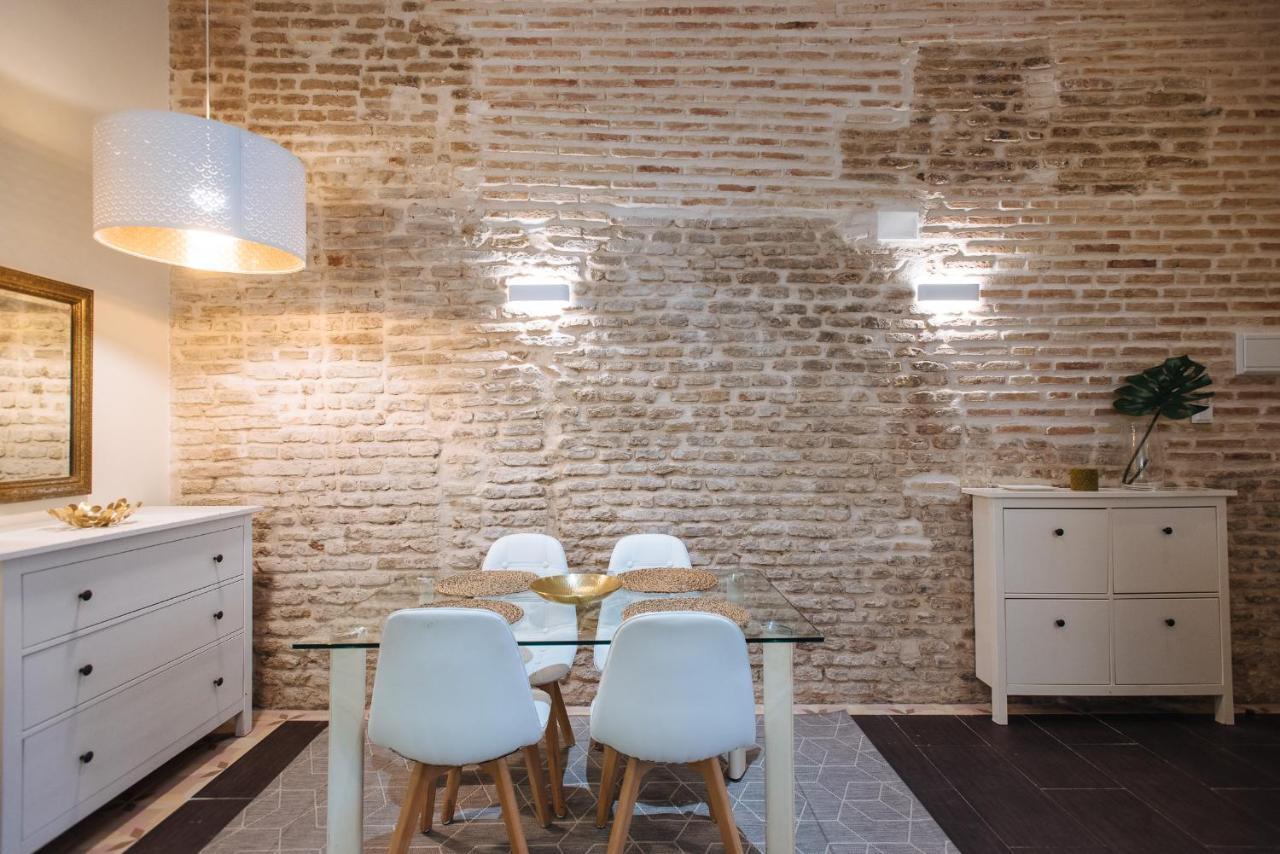 Cozy Apartment In House-Palace With Private Patio Sevilla Eksteriør billede