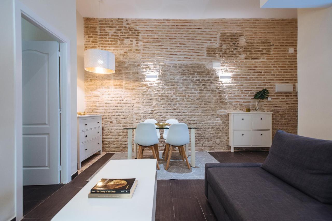Cozy Apartment In House-Palace With Private Patio Sevilla Eksteriør billede